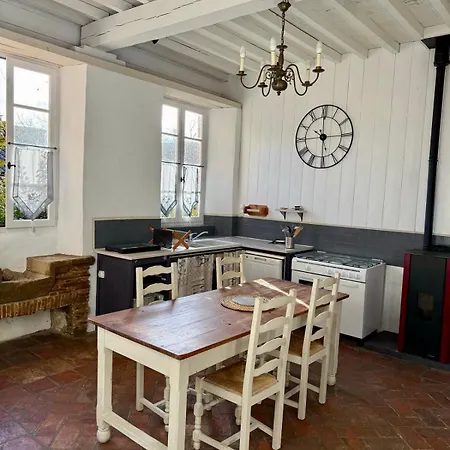 Domaine De La Hargue *