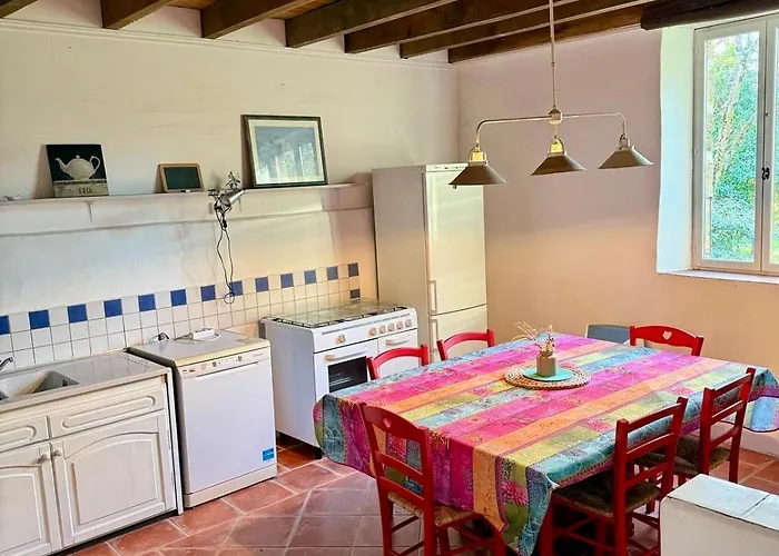 Domaine De La Hargue Manciet